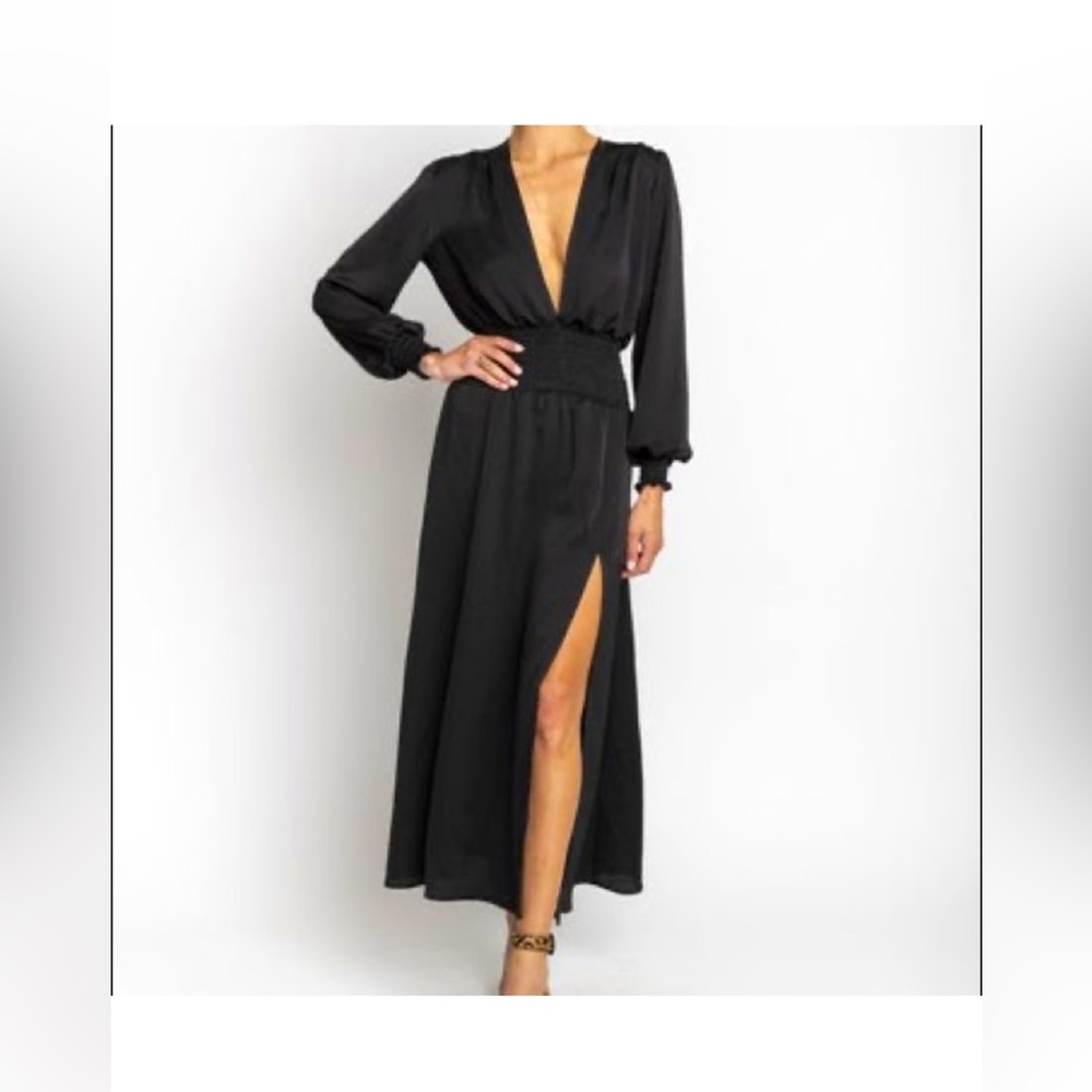 RESA Jade Maxi Dress Long Sleeve Maxi Dress Slit Size Small